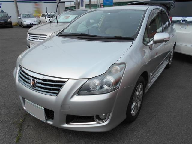 Used Toyota Blade Silver body color 2011 model photo: Front view
