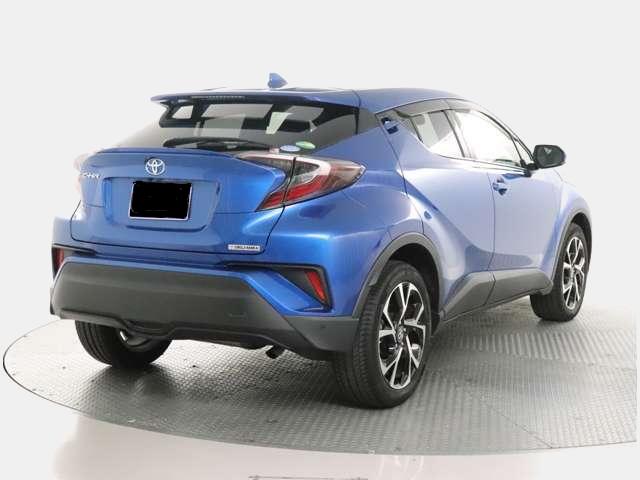 Used Toyota CHR 2016 Model Blue color photo: Back view