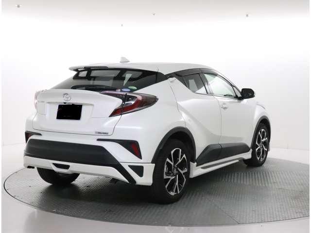 Used Toyota CHR 2016 Model White Pearl color photo: Back view