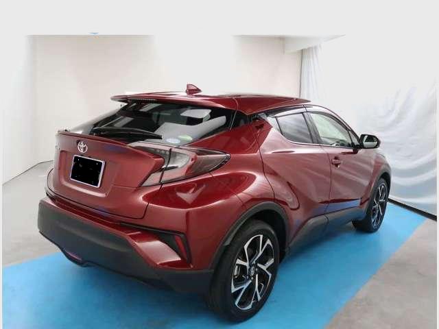 Used Toyota CHR 2017 Model Wine Red color photo: Back view
