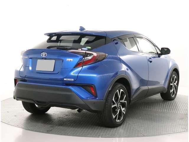 Used Toyota CHR Hybrid 2016 Model Blue color photo: Back view