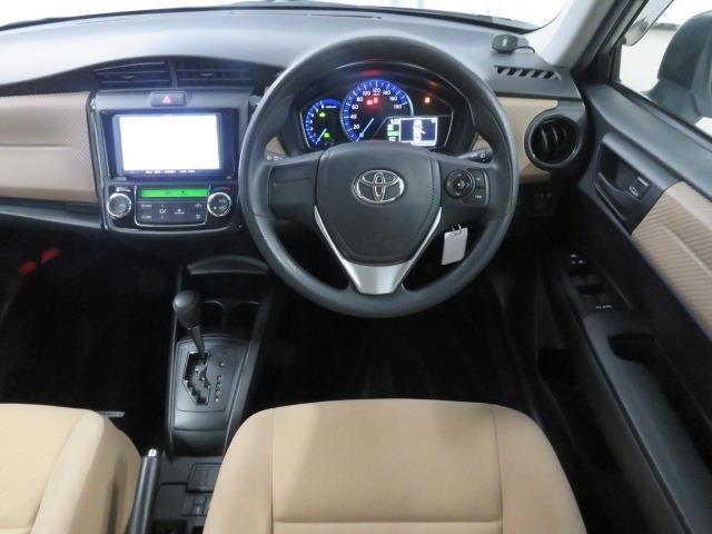 Toyota Corolla Axio Hybrid used car 2013 model Silver color photo: Interior view