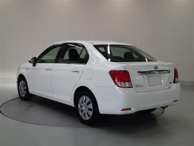 Toyota Corolla Axio Hybrid used car 2015 model White Pearl color photo: Back view
