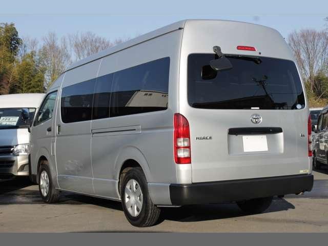 Used Toyota Hiace Commuter 2014 Model Silver color: Back photo