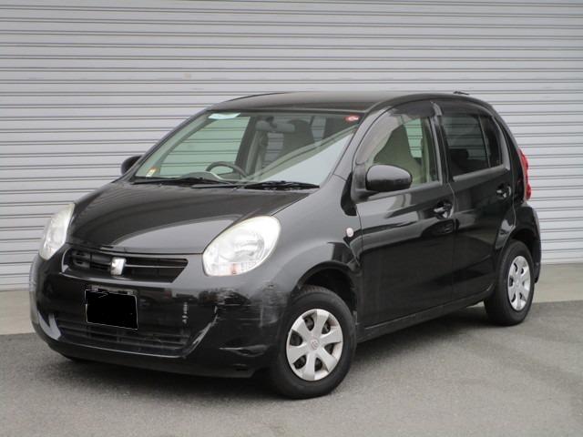 Used Toyota Passo 2012 model Black body color photo: Front view