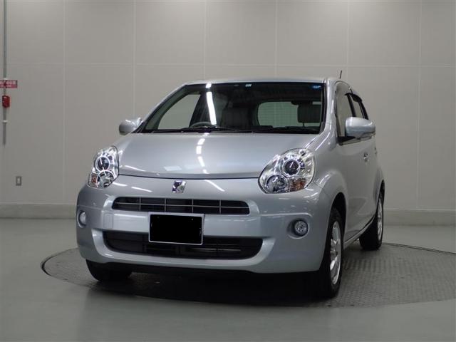  Used Toyota Passo 2012 model Silver body color photo: Front view
