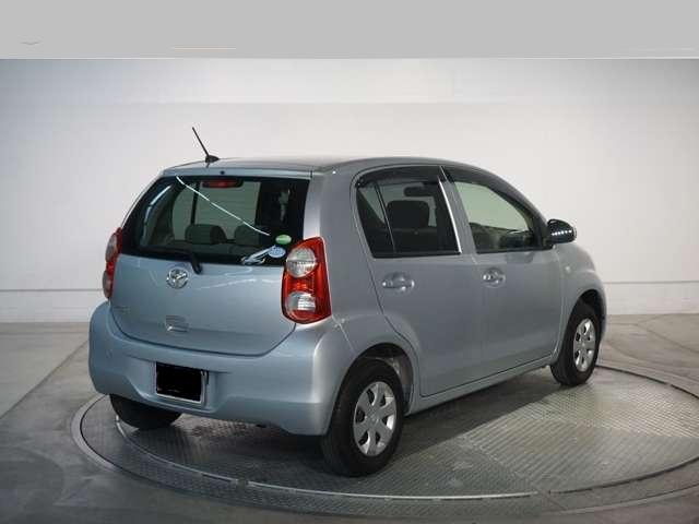  Used Toyota Passo 2013 model Silver body color photo: Back view