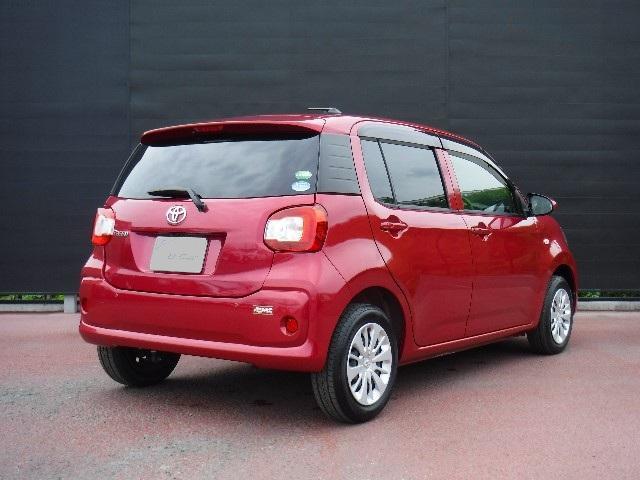  Used Toyota Passo 2017 model Red body color photo: Back view