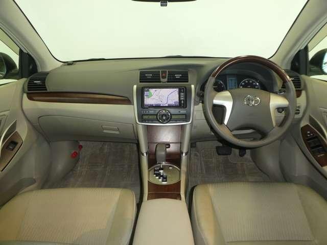 Used Toyota Premio White Pearl body color 2012 model photo: Interior view