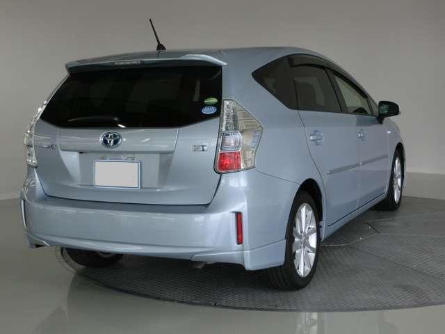 Used Toyota Prius Alpha 2014 model Light Blue color: Back photo