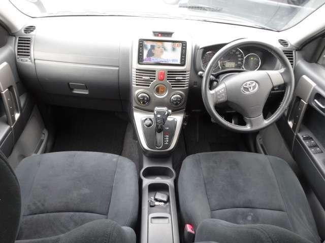 Used Toyota Rushr 2009 model Black color photo: Interior view (inside view)