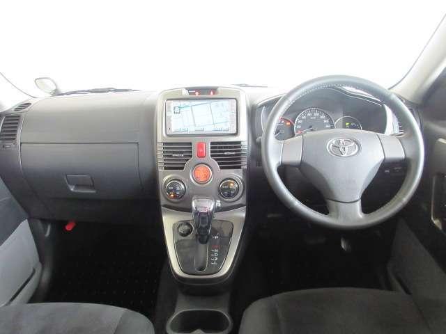 Used Toyota Rushr 2009 model Silver color photo: Interior view (inside view)