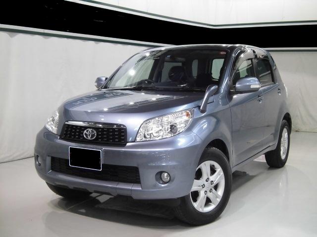 Used Toyota Rush 2013 model Gray color: Front photo