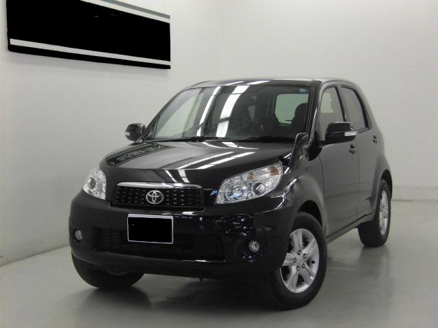 Used Toyota Rush 2014 model Black color: Front photo