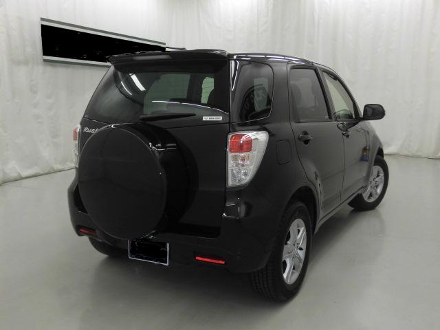 Used Toyota Rush 2014 model Black color: Back photo