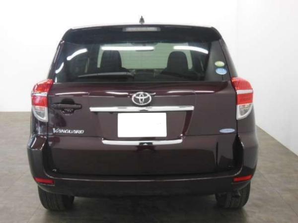 Toyota Vanguard used car 2011 model Wine Red color photo: Back view (Rear image)