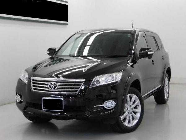 Toyota Vanguard used car 2012 model Black color photo: Front view