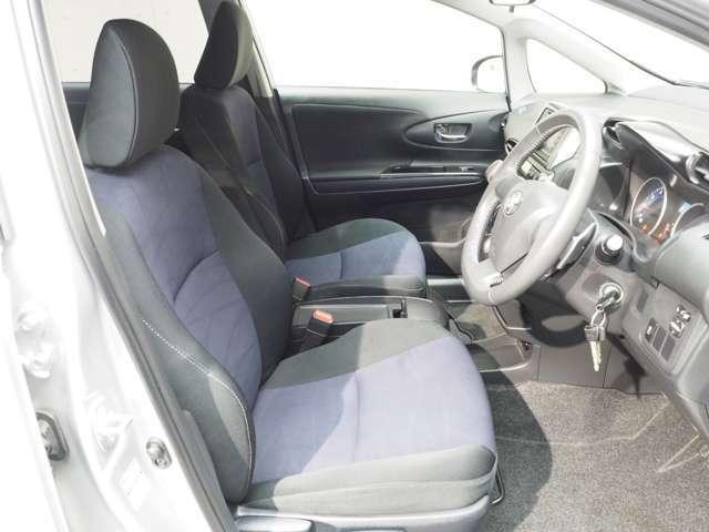 Toyota Wish used car 2014 Model Silver colour: Interior view