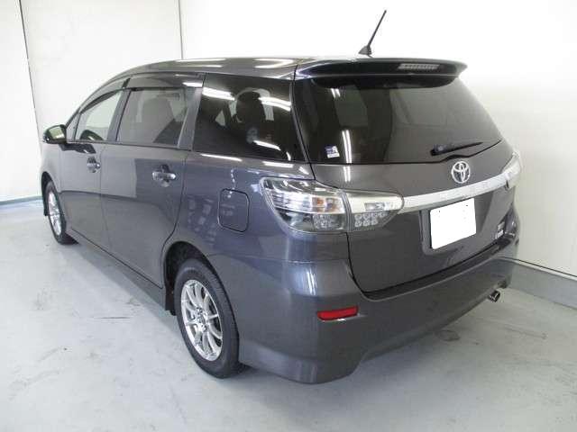 Toyota Wish used car 2015 Model Gray colour: Back view