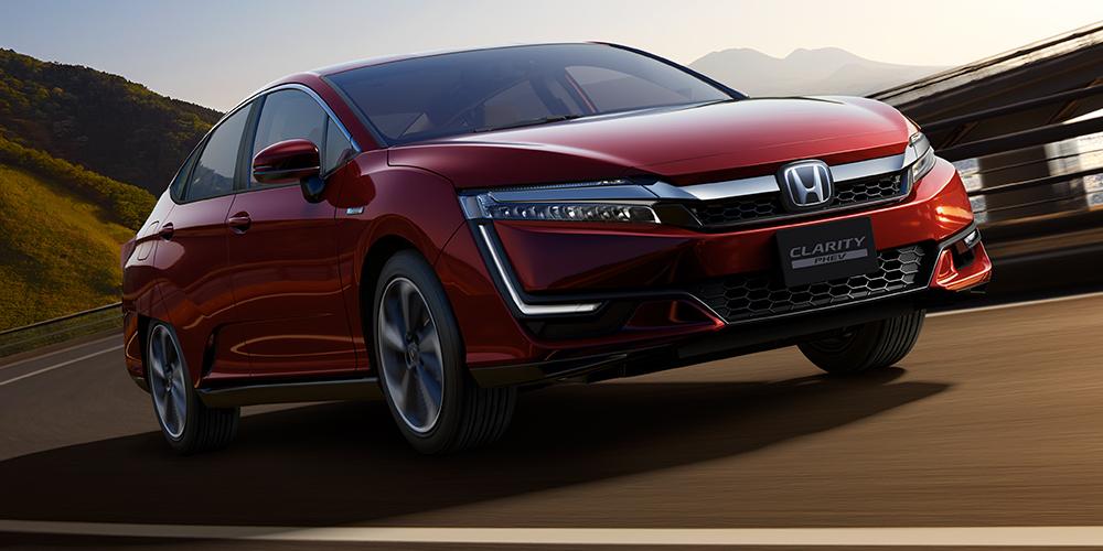 New Honda Clarity PHEV photo: Front image