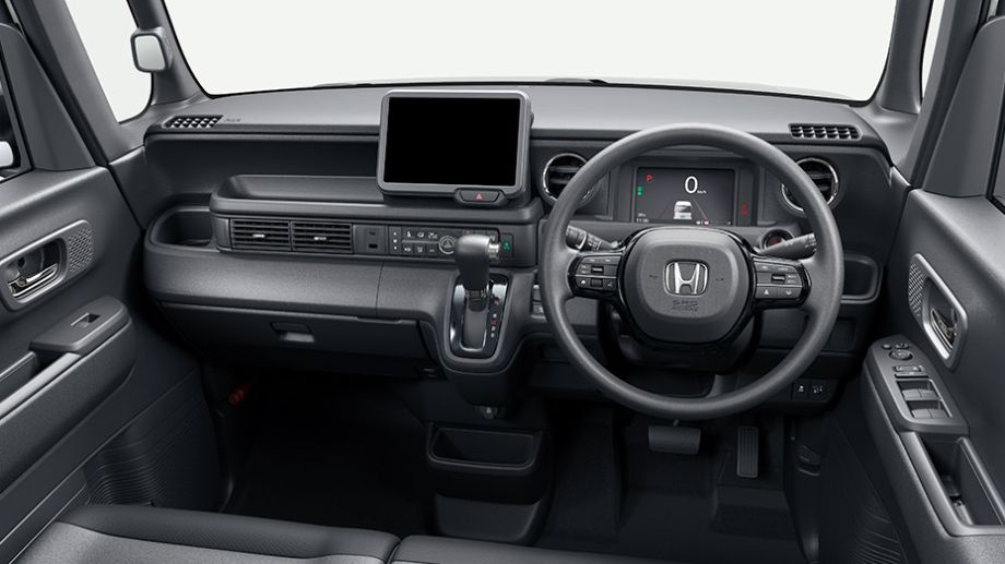 New Honda N-Box Custom photo: Cockpit view image