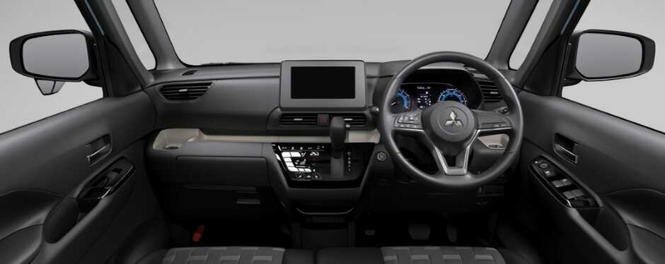 New Mitsubishi Delica photo: Cockpit view image