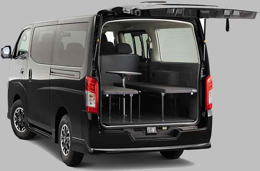 Nissan Caravan Multi purpose van: picture 1