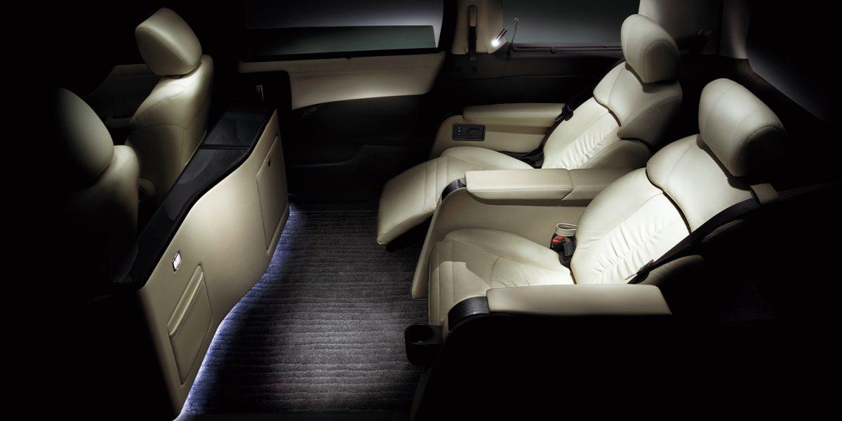New Nissan Elgrand VIP photo: Private Jet Type Ultra Luxury VIP Special Seats