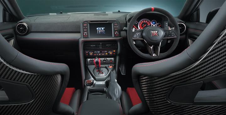 New Nissan GTR Nismo photo: Cockpit view