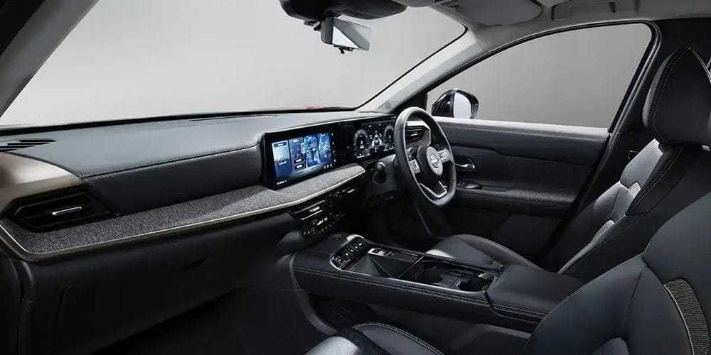 Nissan Kicks X+ e-Power photo: Cockpit view image (driver seat picture)