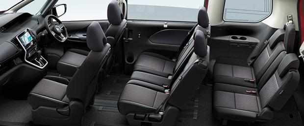 New Nissan Serena Highway Star interior photo: BLACK