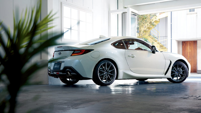 New Subaru BRZ photo: Rear view image