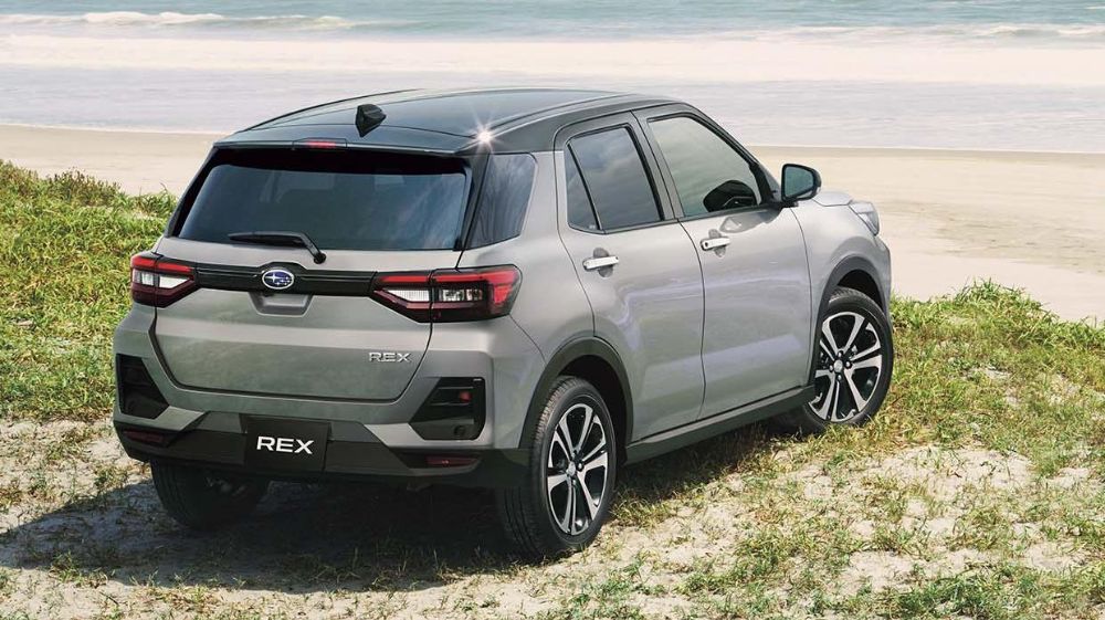 New Subaru Rex picture: Back view image