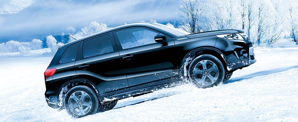 New Suzuki Escudo 1600cc All Grip Model picture: Side photo New Suzuki Escudo 1600cc All Grip Model picture: Side photo