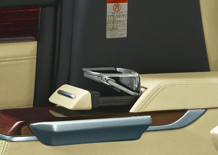 New Toyota Alphard Royal Lounge photo: Rear Seat 2