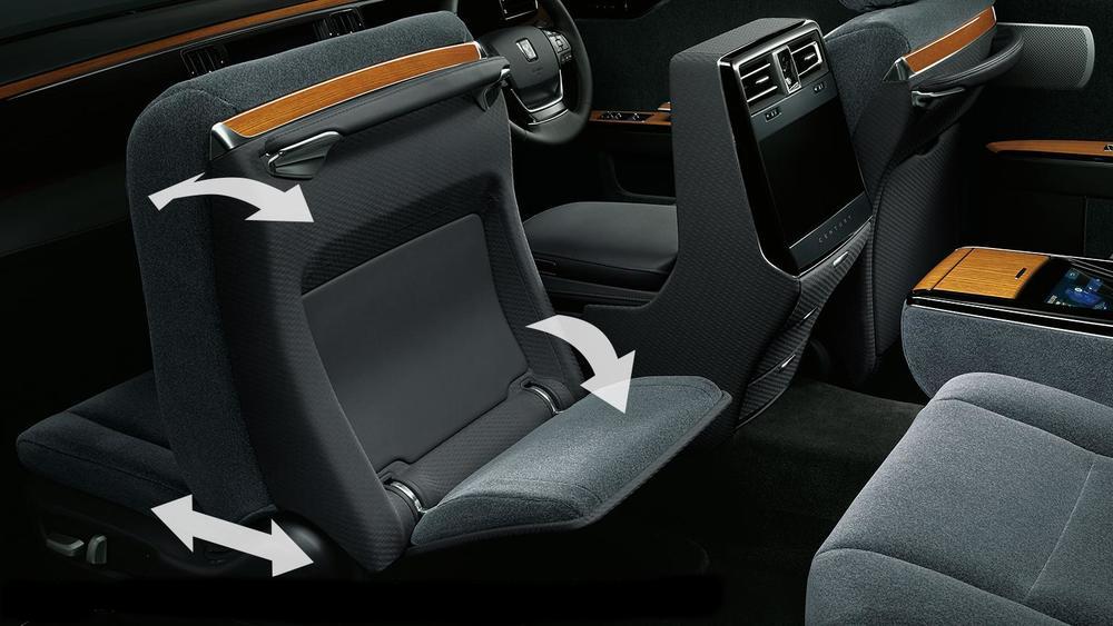New Toyota Century photo: Rear Seat Power Ottoman