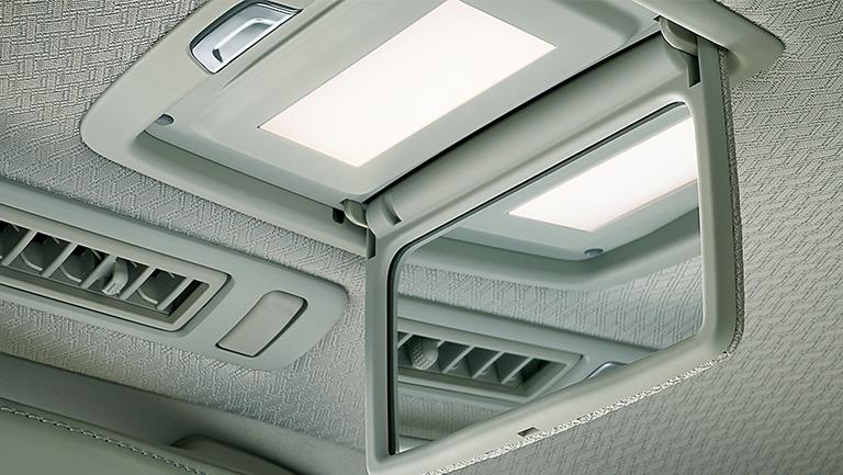 New Toyota Century photo: Rear Seat Vanity Mirror