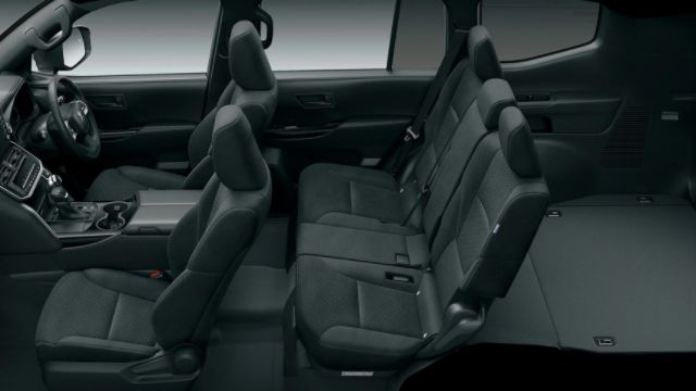 New Toyota Land Cruiser-300 GX photo: Interior view image