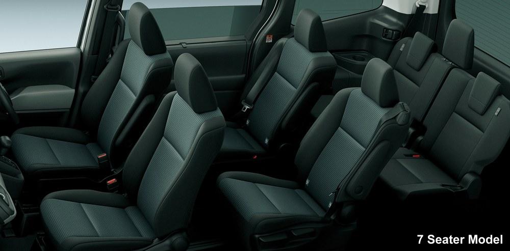 New Toyota Noah photo: Interior view image of 7 Seater Model