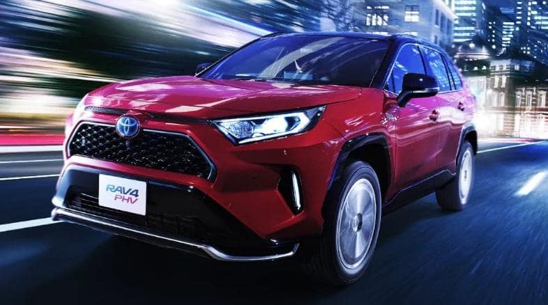 New Toyota Rav4 PHV photo: Front view image 2