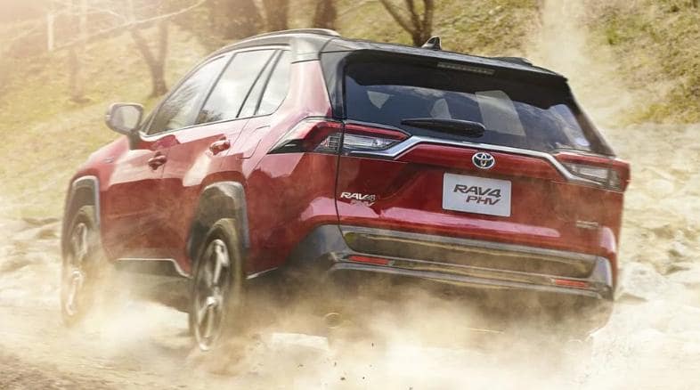 New Toyota Rav4 PHV photo: Rear view image