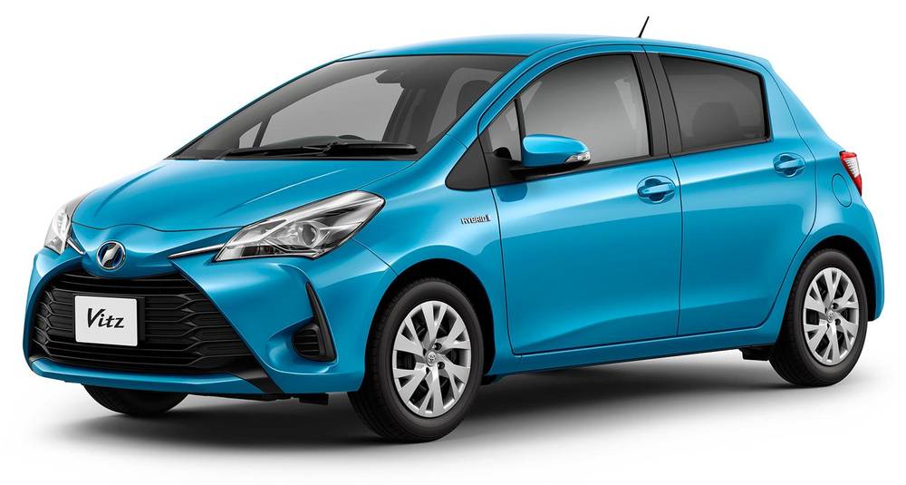 New Toyota Vitz Hybrid photo: Front view