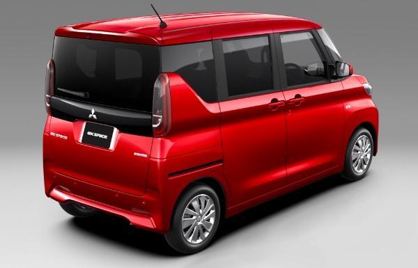 New Mitsubishi EK Space photo: Back view image