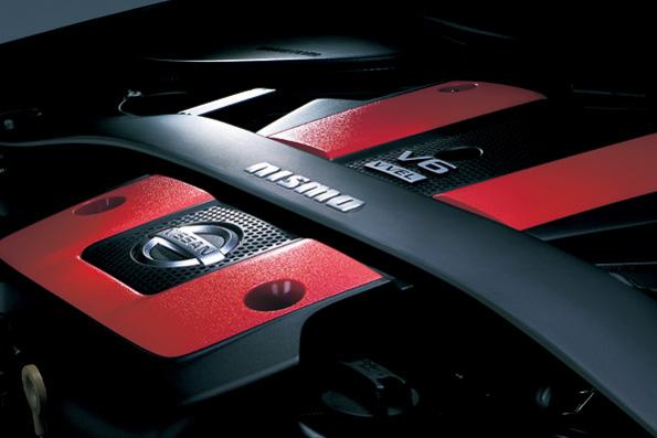 New Nissan Fairlady Z Nismo photo: Engine view
