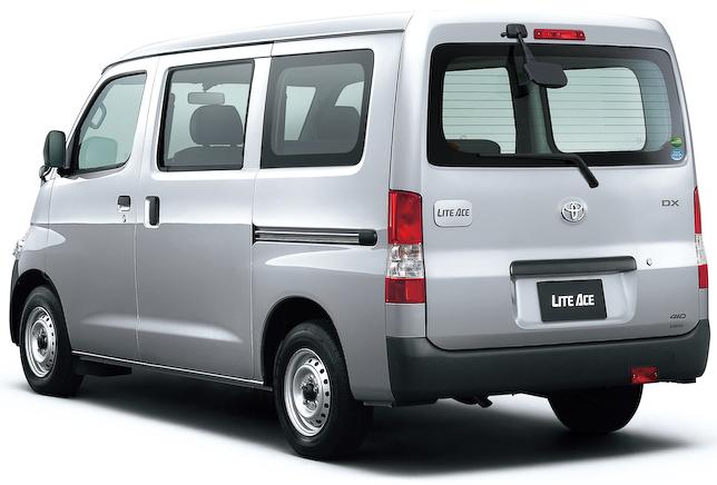 toyota liteace van