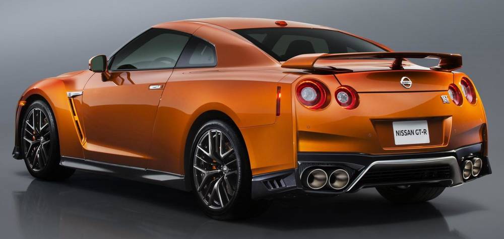 New Nissan GTR photo: Back (Rear) view