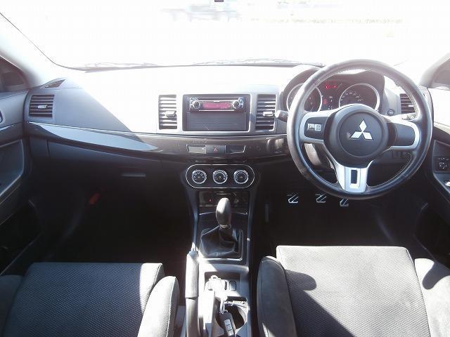 Photo: Used Mitsubishi Lancer Evolution-10, 2009 Model, Silver color, Interior view