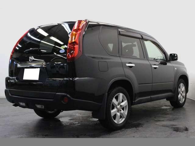 Used Nissan X-Trail 2009 Model Black color photo:  Back view image