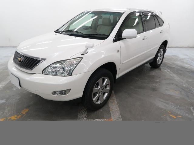 Used Toyota Harrier 2008 model Pearl White color photo: Front view Used Toyota Harrier 2008 model Pearl White color photo: Front view