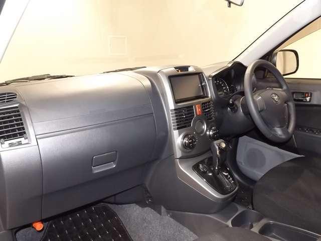 Used Toyota Rush photo: 2013 Model Interior view (Silver color)
